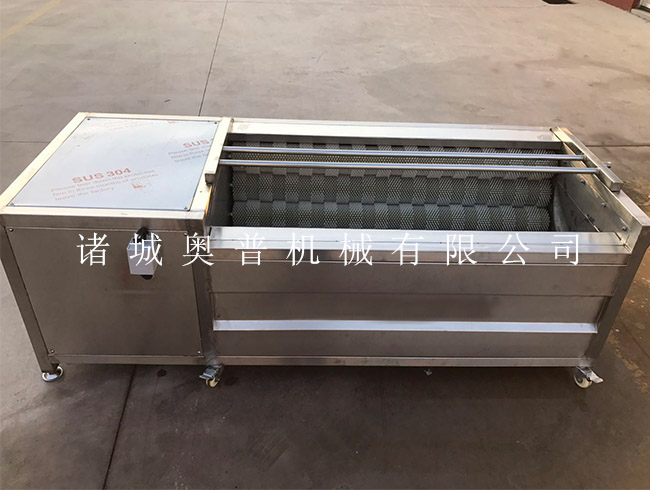 Wool roller cleaning machine